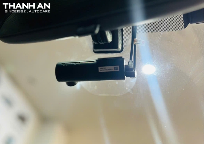 Lắp đặt camera Vietmap S860 thực tế trên xe ô tô